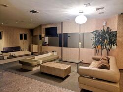 Winsland House I (D9), Retail #611835011